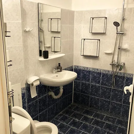 Lovely 1-bedroom With A Stunning View Apartment *