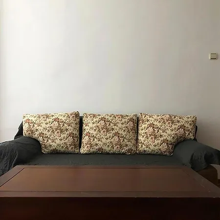 Lovely 1-bedroom With A Stunning View Apartment *