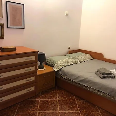Apartment Lovely 1-bedroom With A Stunning View Sliven
